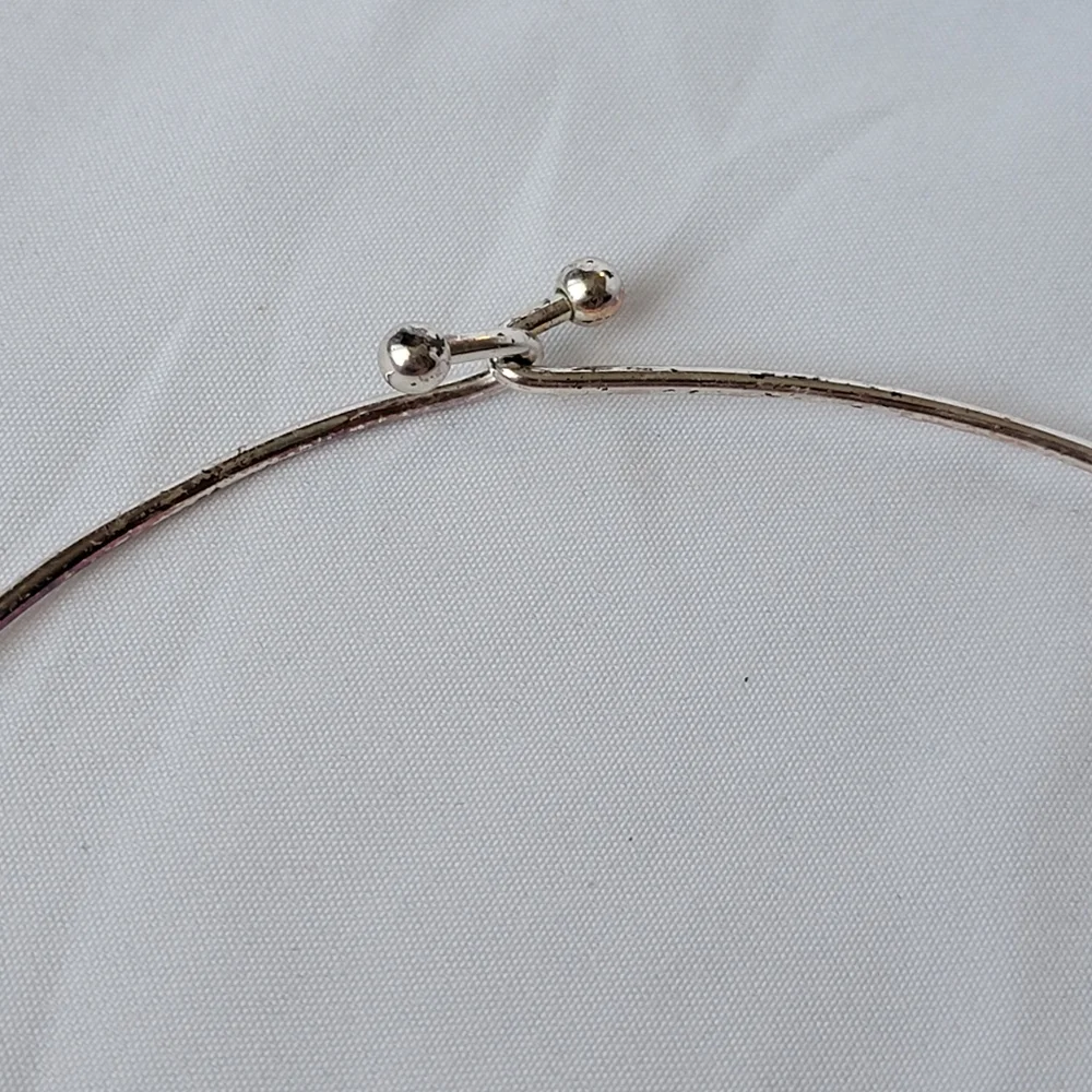 Free With Bundle Purchase Collar Necklace With Slide Pendant